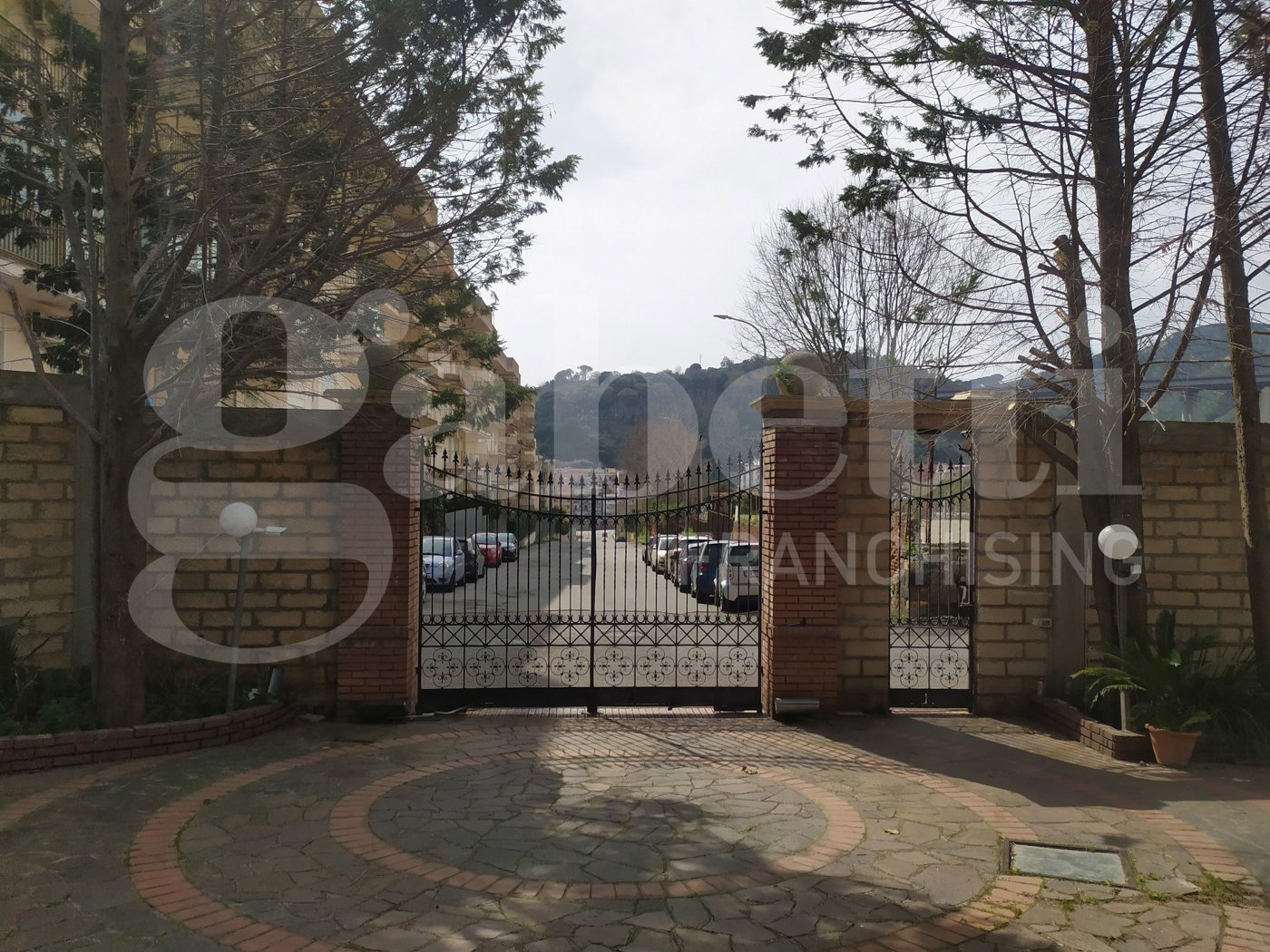 Villa con giardino a Messina