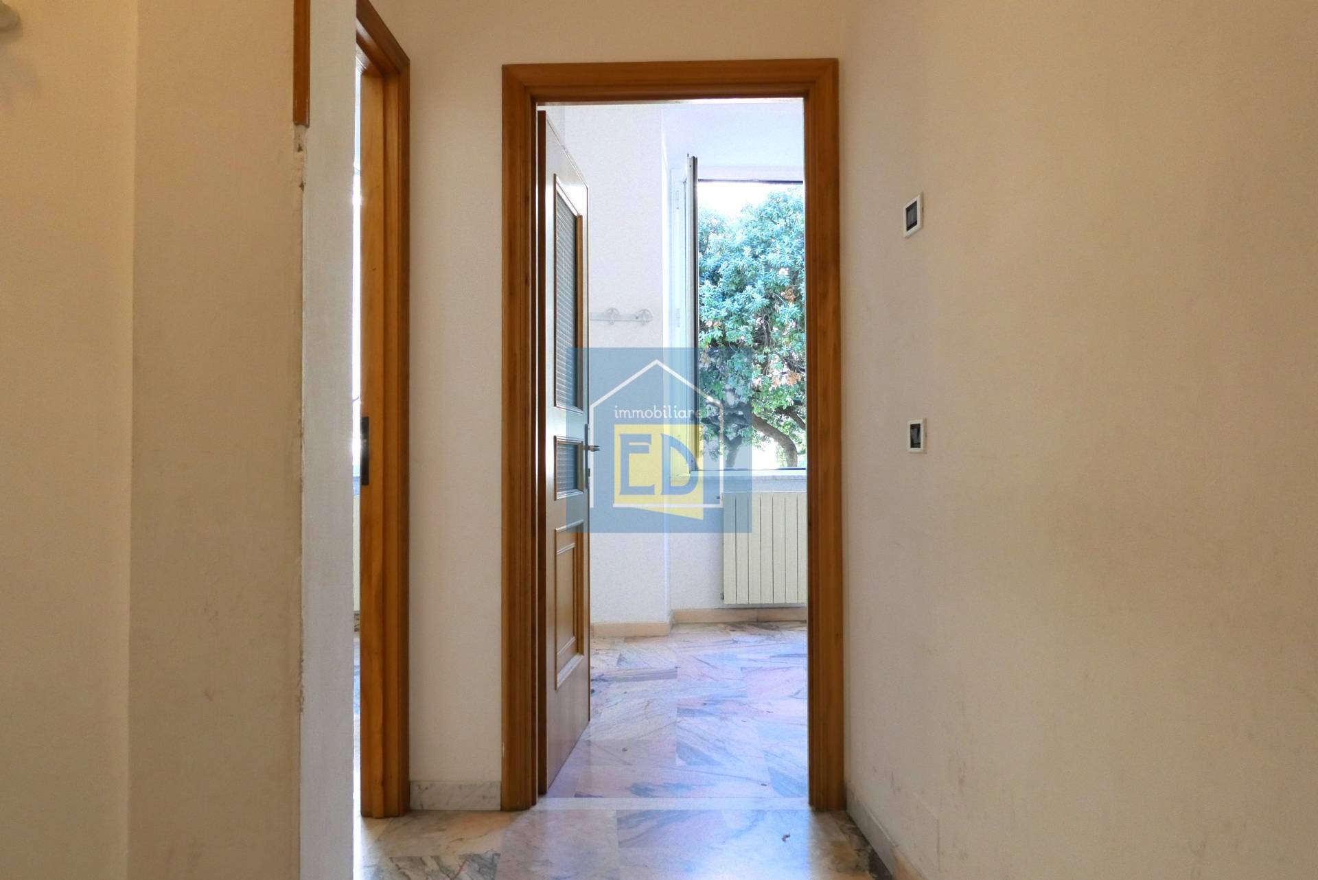 Studio/Ufficio in affitto a Savona, Centro