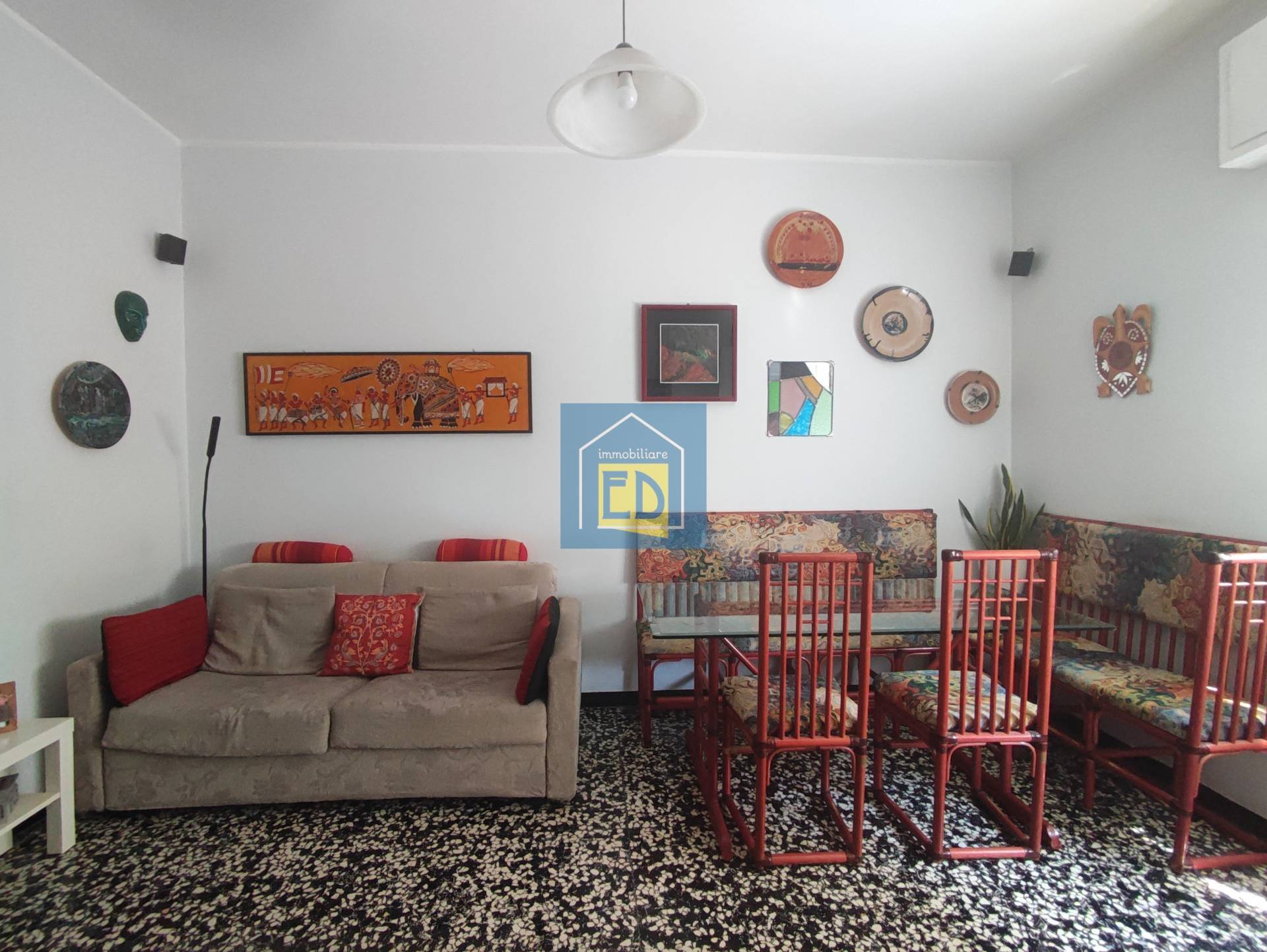 Appartamento in vendita a Savona, Via Mignone