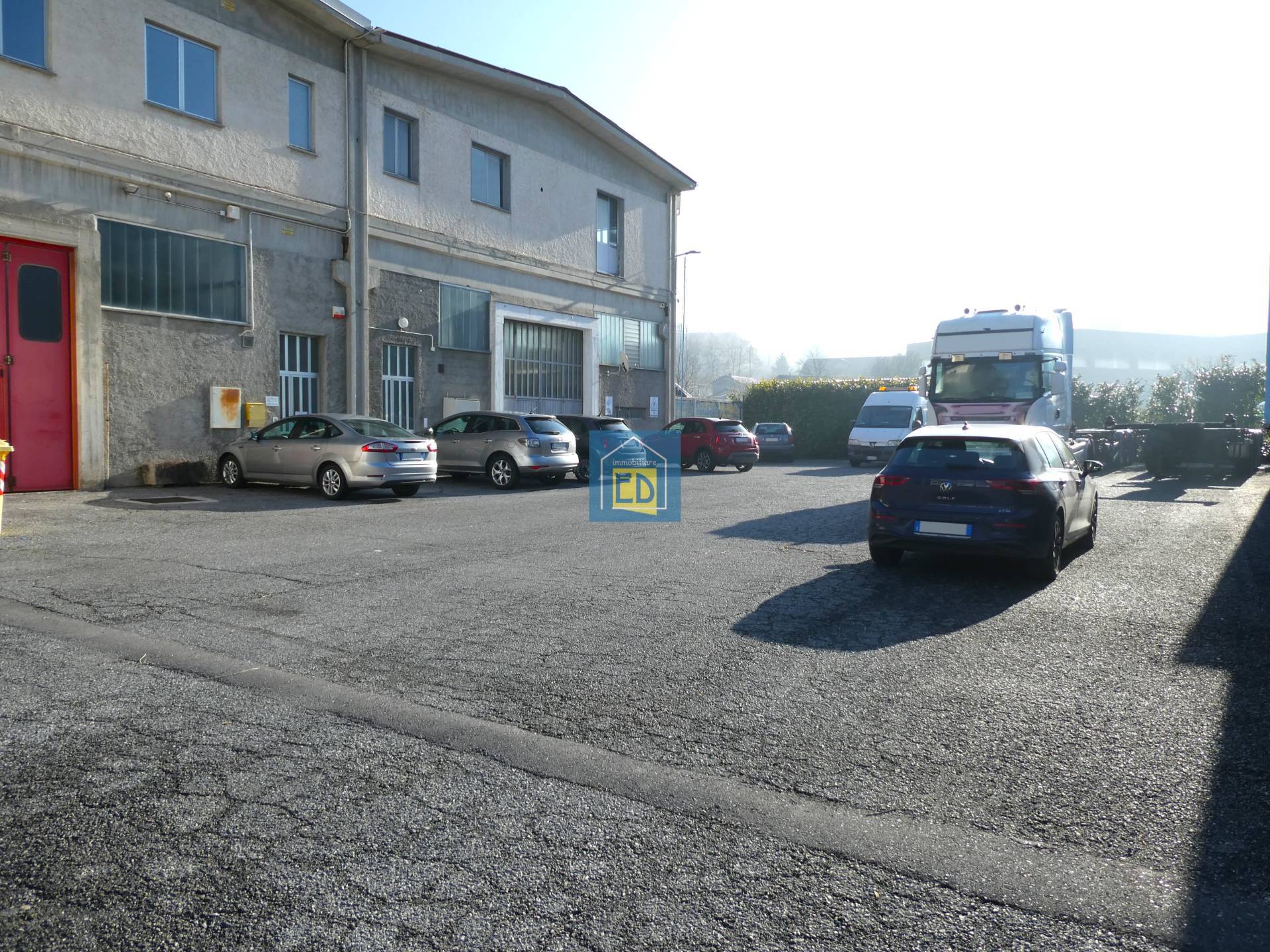 Capannone in vendita a Carcare