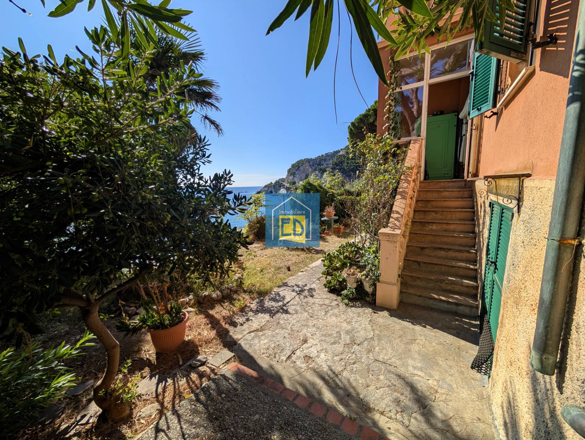 Villa in vendita a Bergeggi