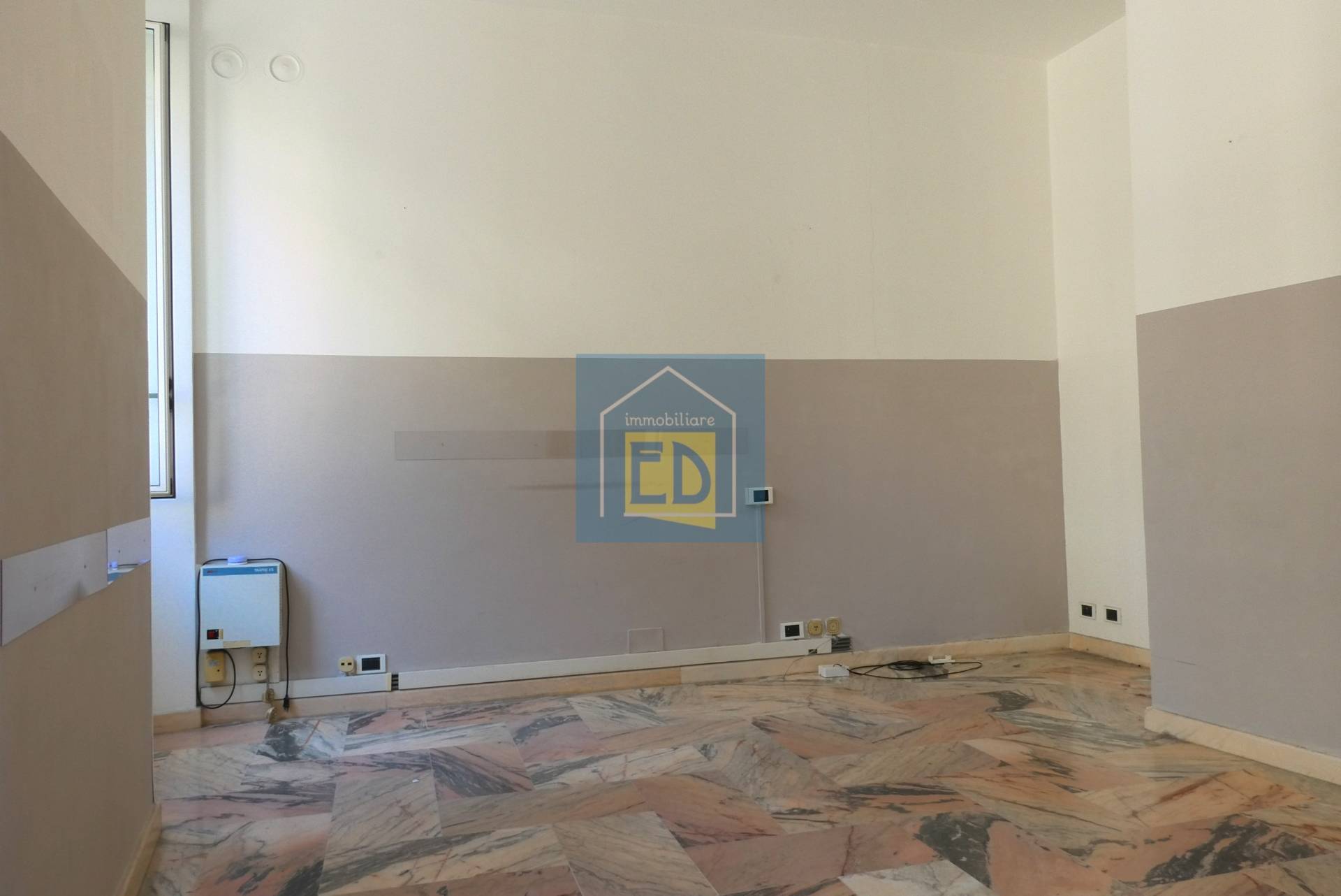 Studio/Ufficio in affitto a Savona, Centro