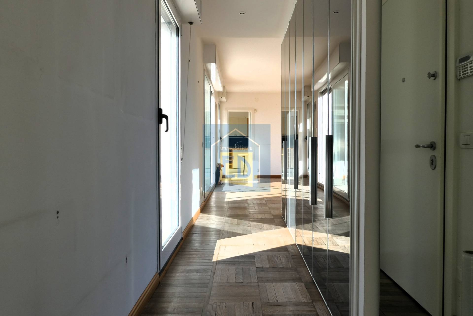 Appartamento in vendita a Savona, Centro