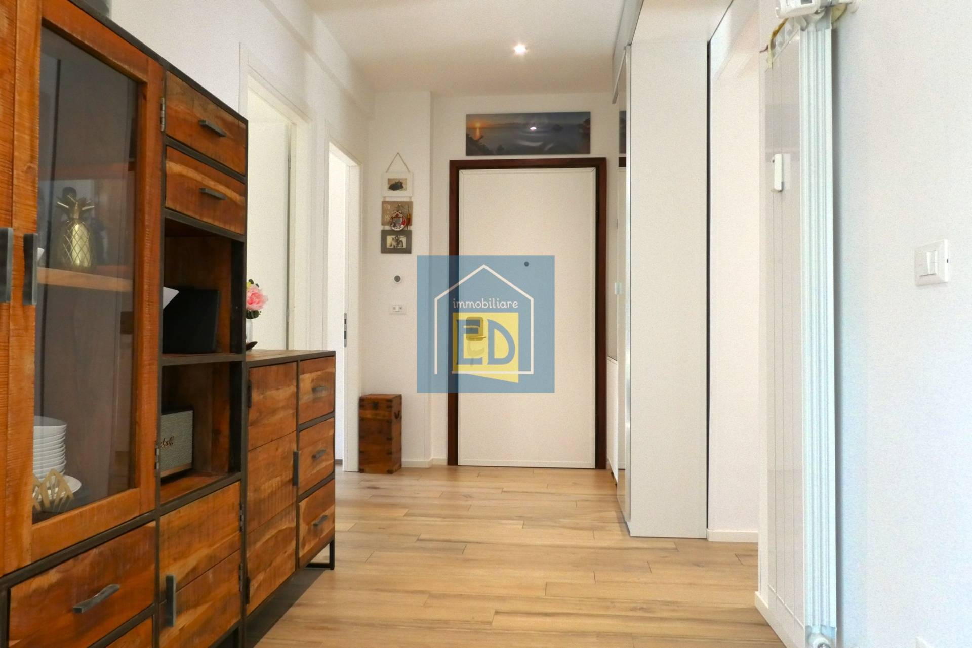 Appartamento in vendita a Savona, Via Mignone