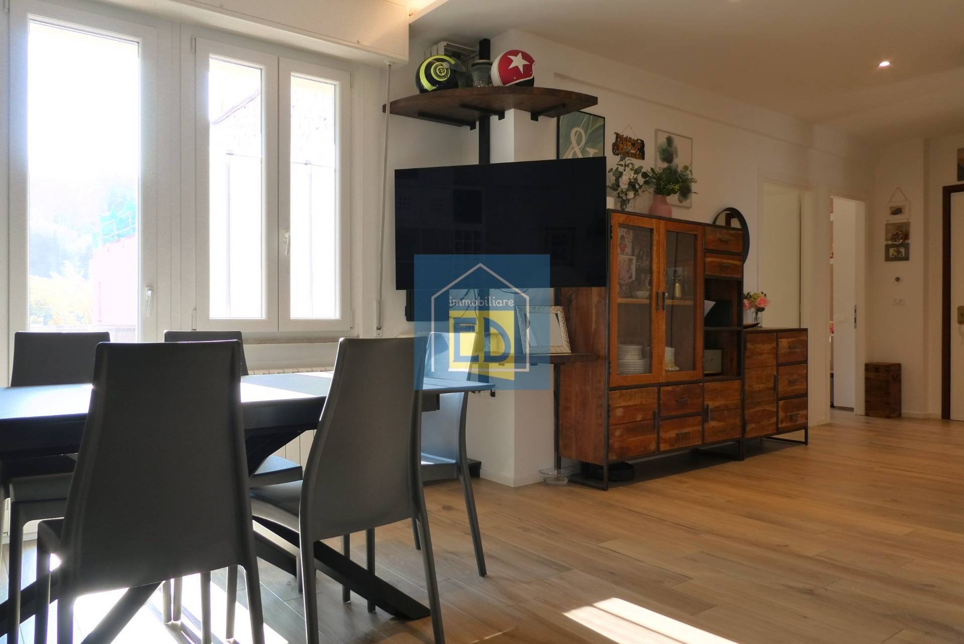 Appartamento in vendita a Savona, Via Mignone