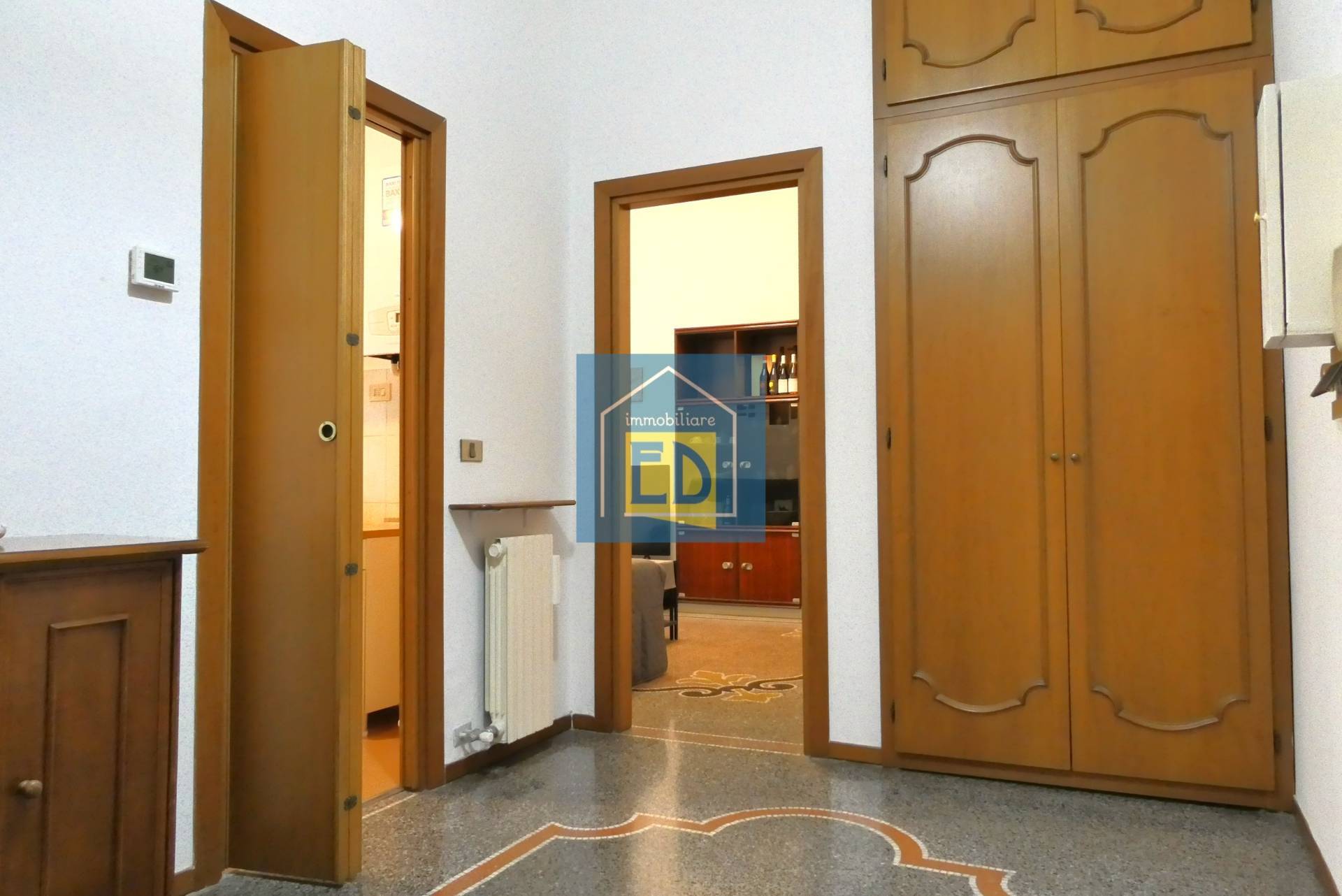 Appartamento in vendita a Savona, Centro