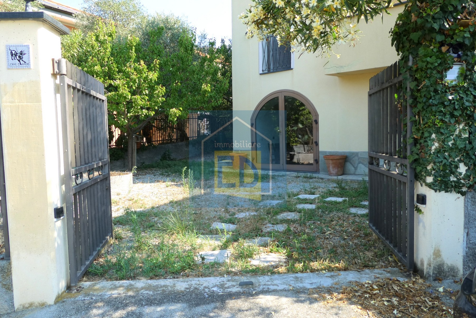 Villa in vendita a Vezzi Portio, Portio