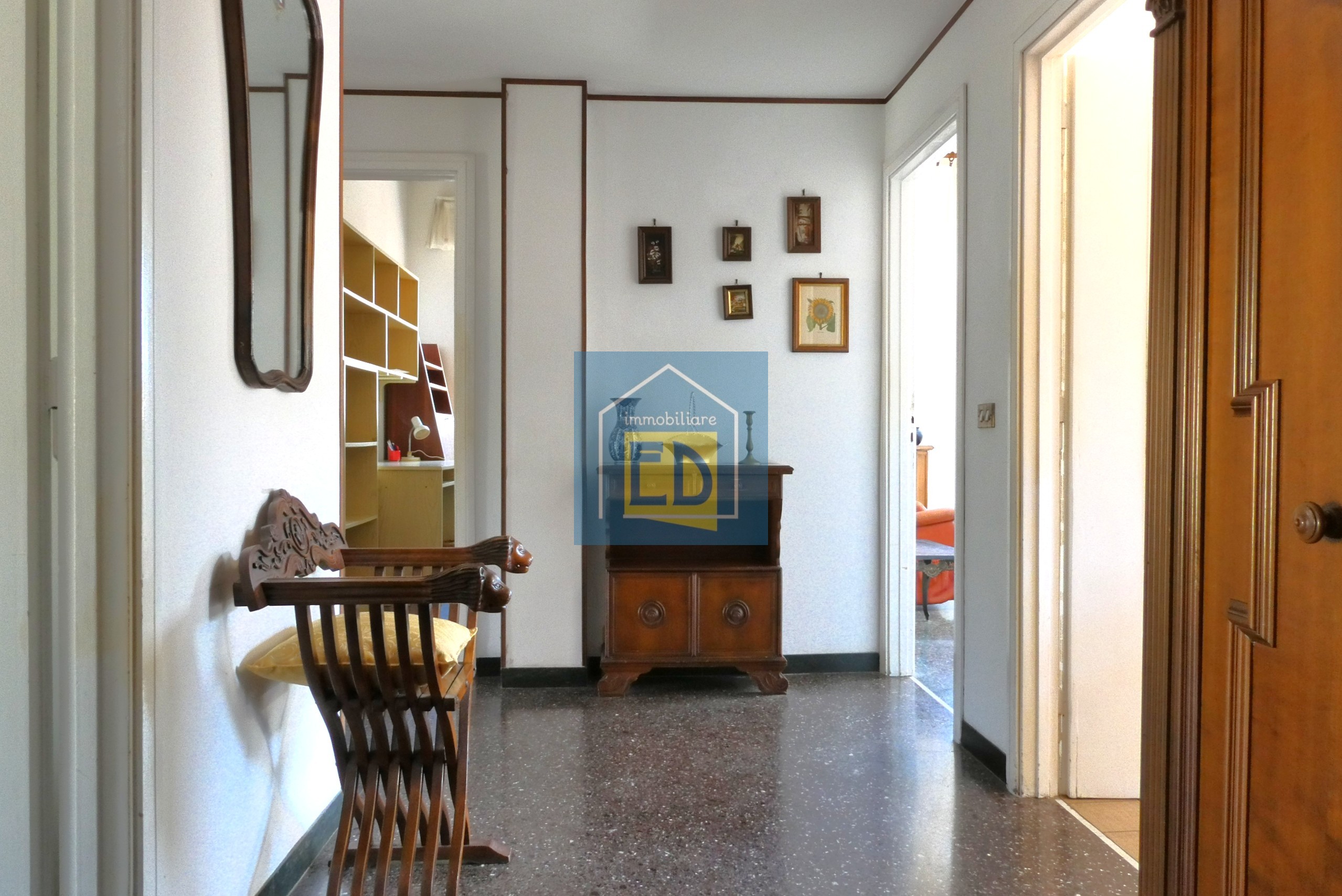 Appartamento in vendita a Savona, Lavagnola