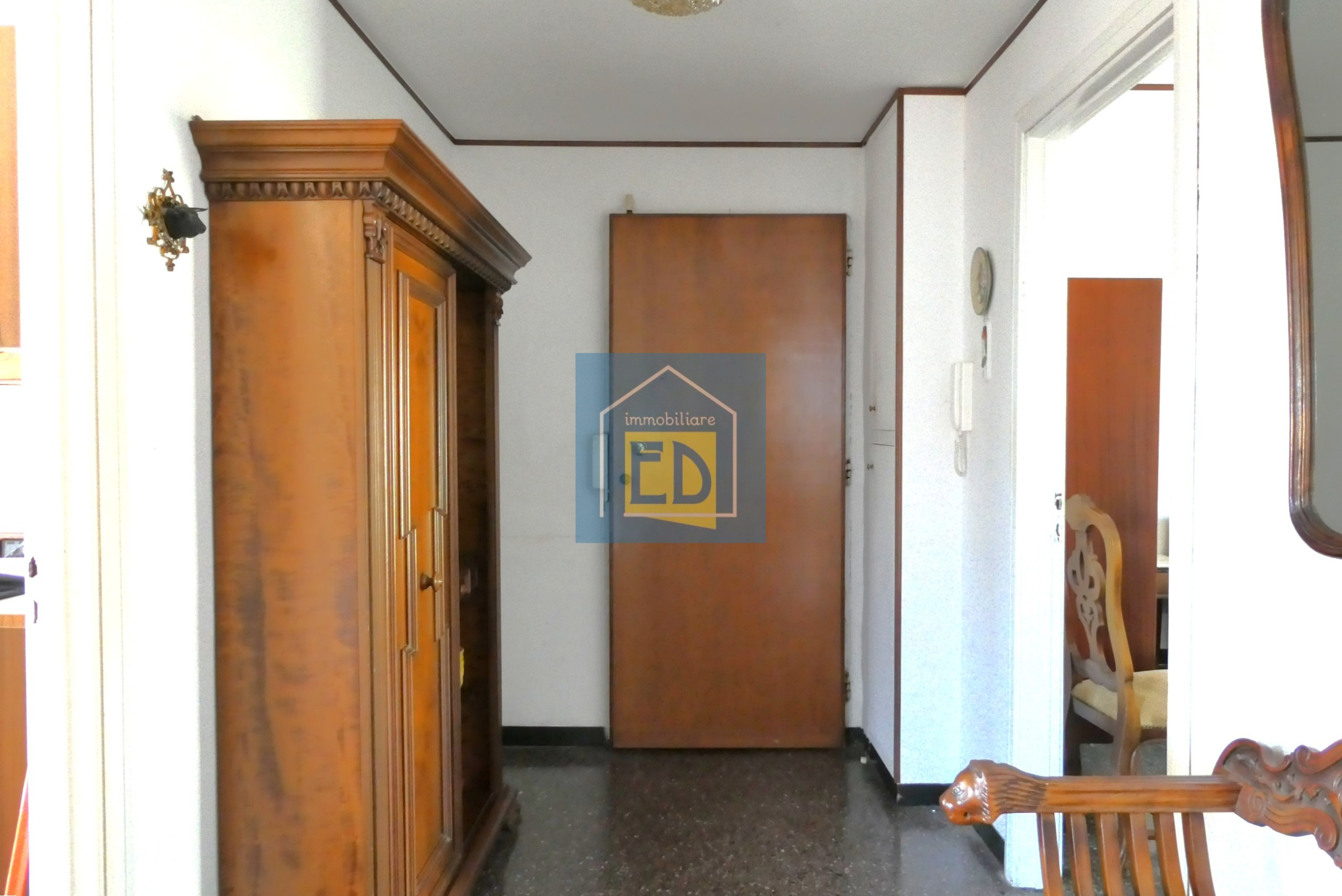 Appartamento in vendita a Savona, Lavagnola