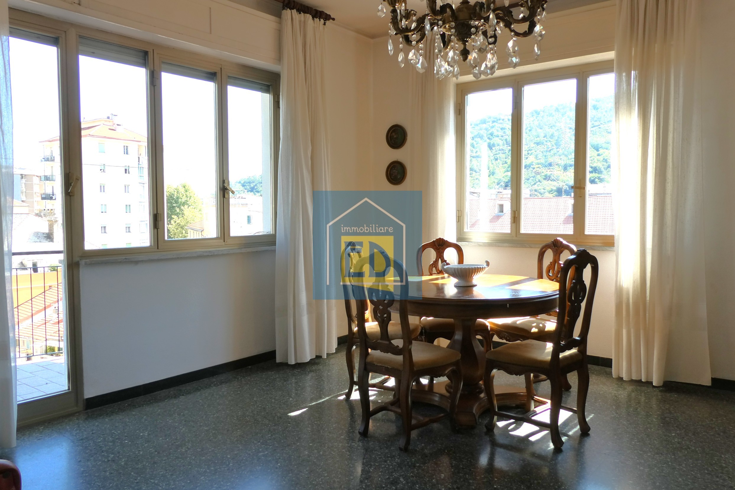 Appartamento in vendita a Savona, Lavagnola
