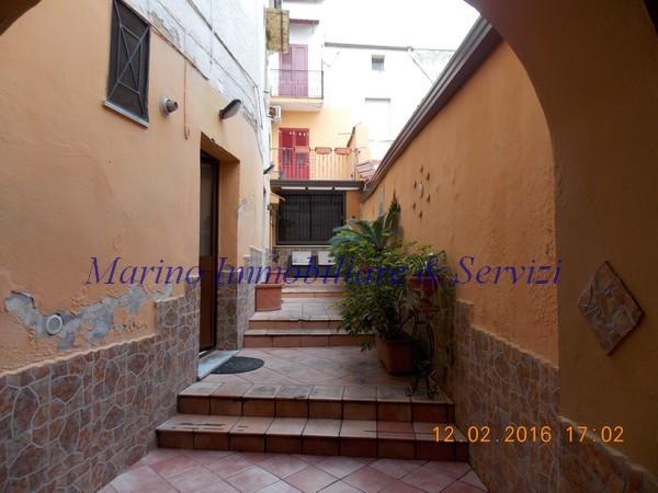 Casa indipendente con giardino in via vittorio emanuele, Pignataro Maggiore