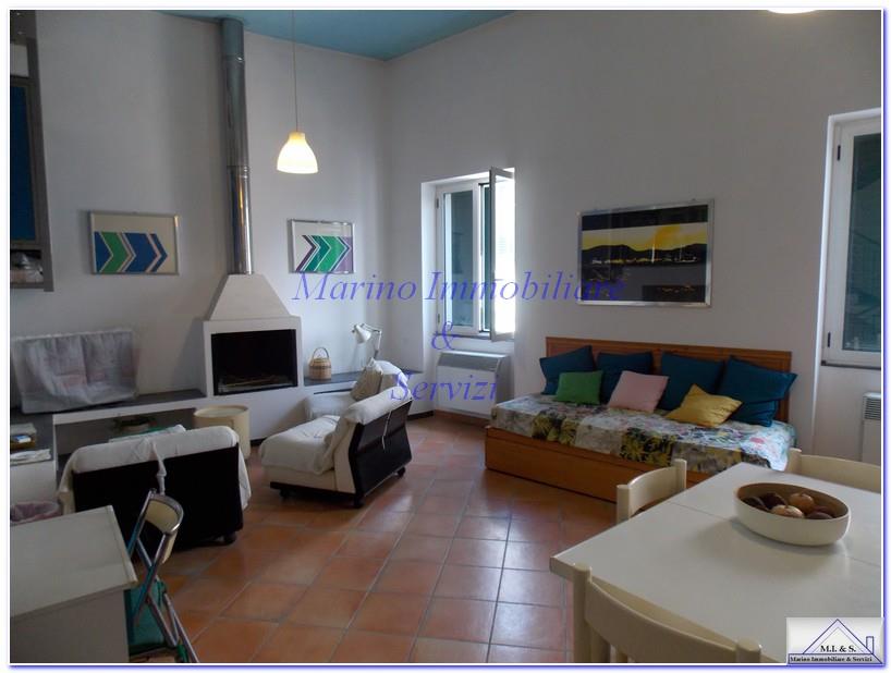 Casa indipendente con box in via guglielmo marconi, Calvi Risorta