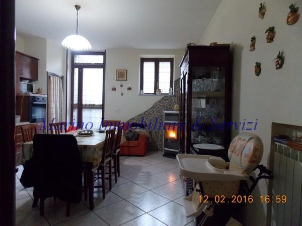 Casa indipendente con giardino in via vittorio emanuele, Pignataro Maggiore