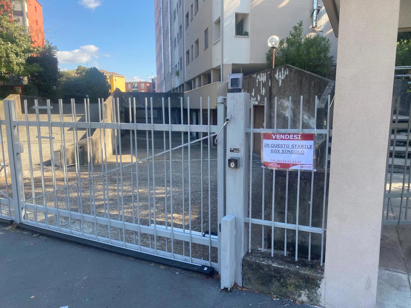 Box/Garage 14mq in vendita a Settimo Milanese