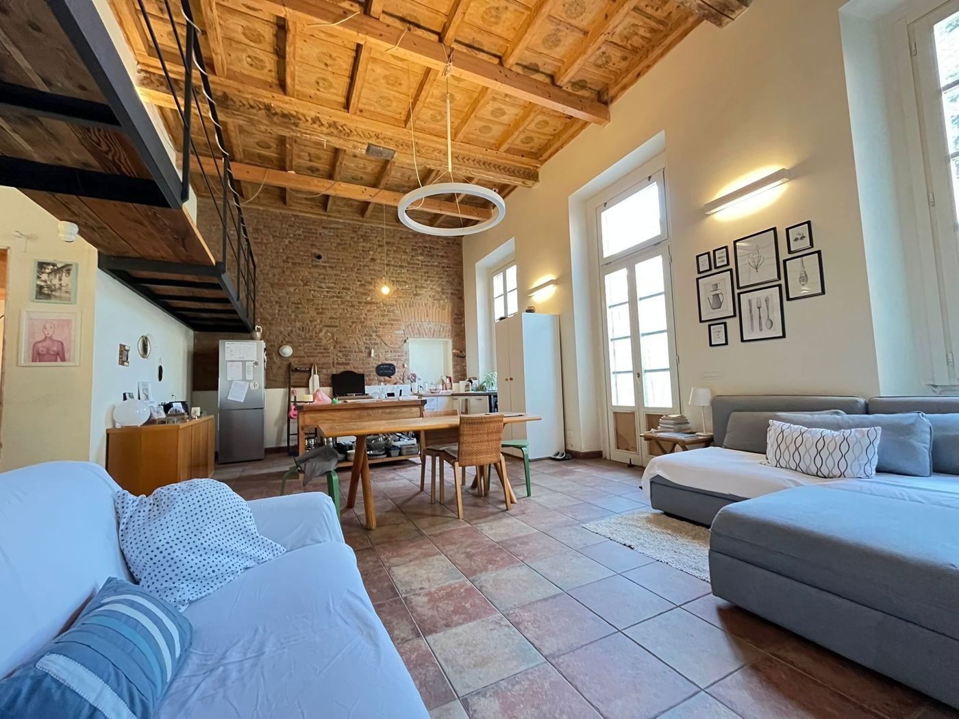 Villa Bifamiliare con giardino a Pogliano Milanese