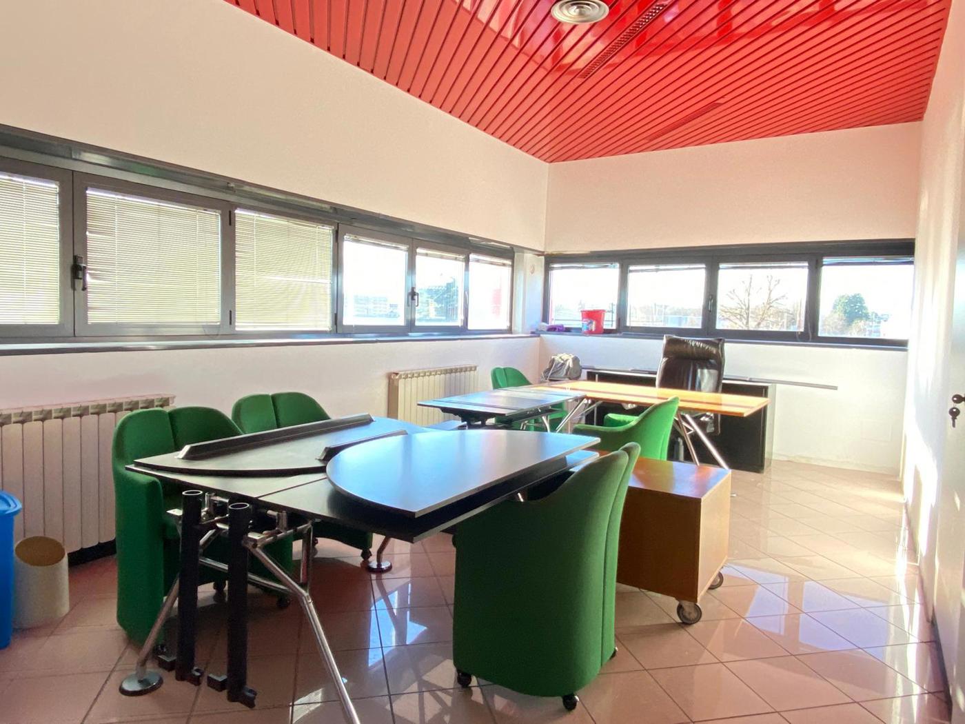 Ufficio in affitto a Settimo Milanese
