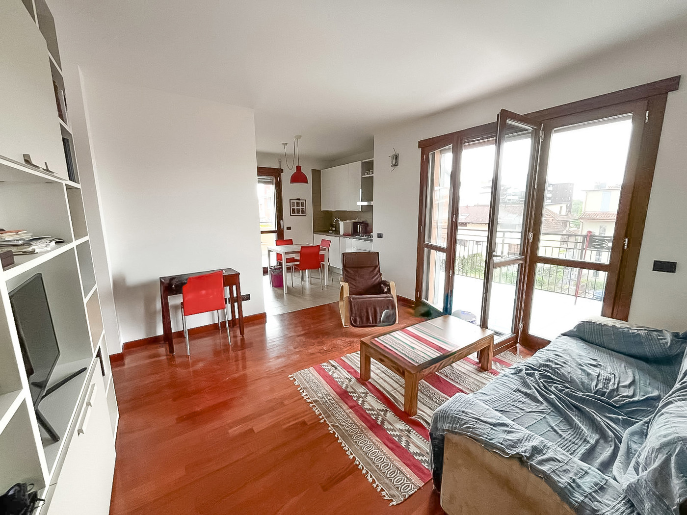 Trilocale arredato in affitto a Settimo Milanese