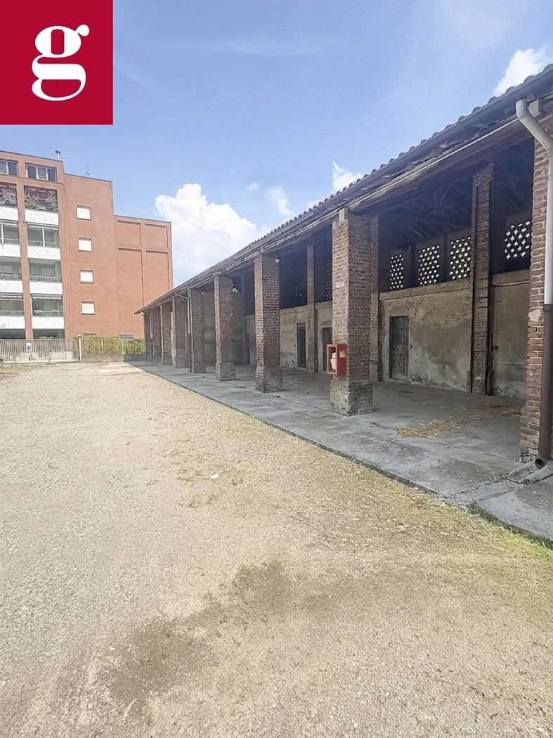 Stabile/Palazzo in vendita a Milano