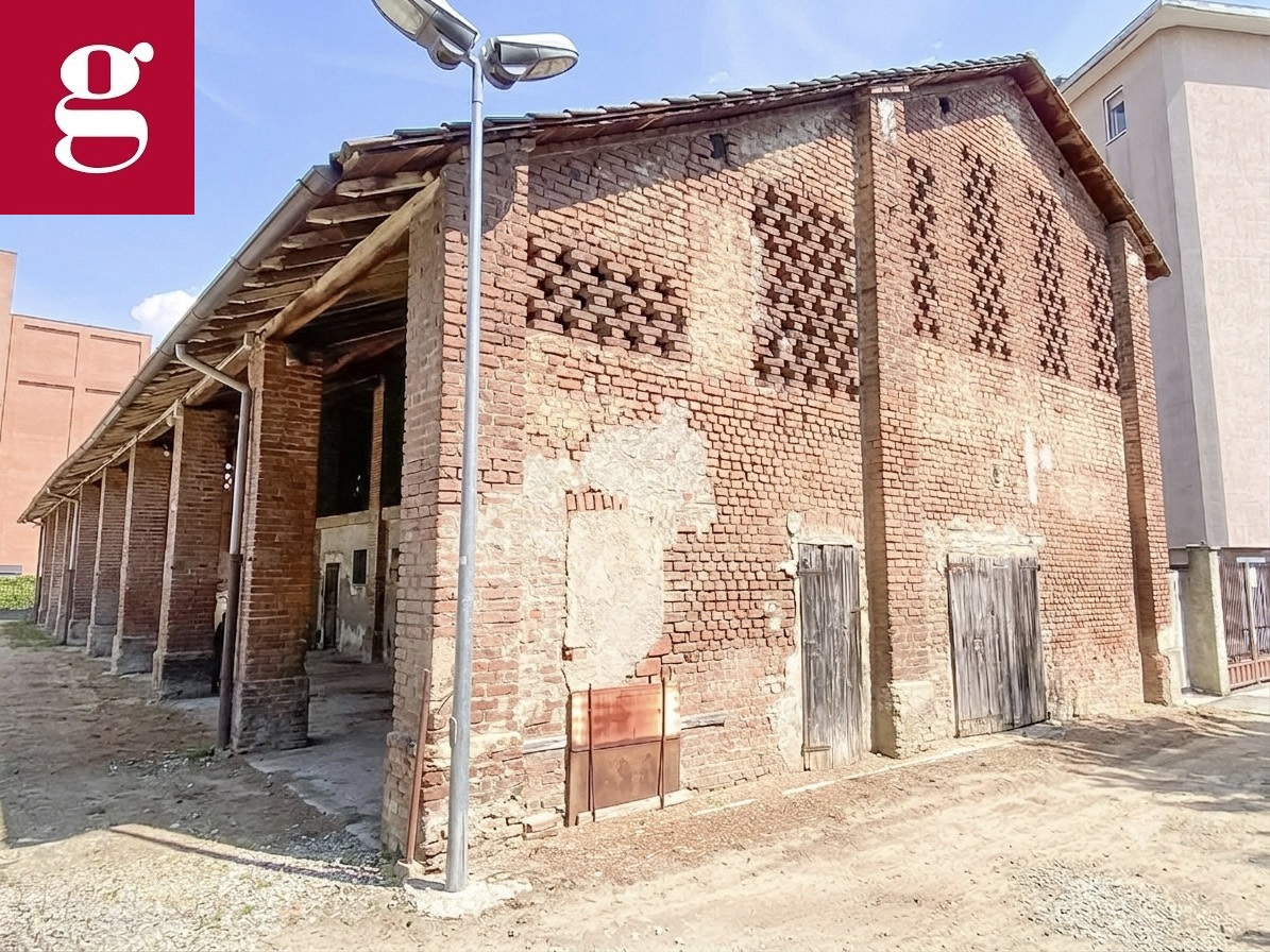 Stabile/Palazzo in vendita a Milano