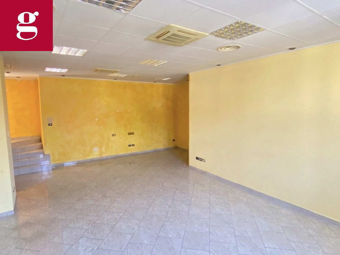 Magazzino in affitto a Settimo Milanese