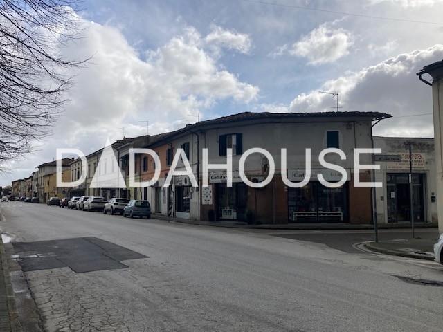 Locale commerciale in affitto, Cascina san prospero navacchio