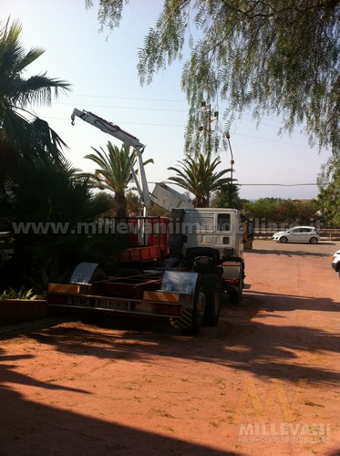 Locale commerciale in affitto a Modica, Maganuco