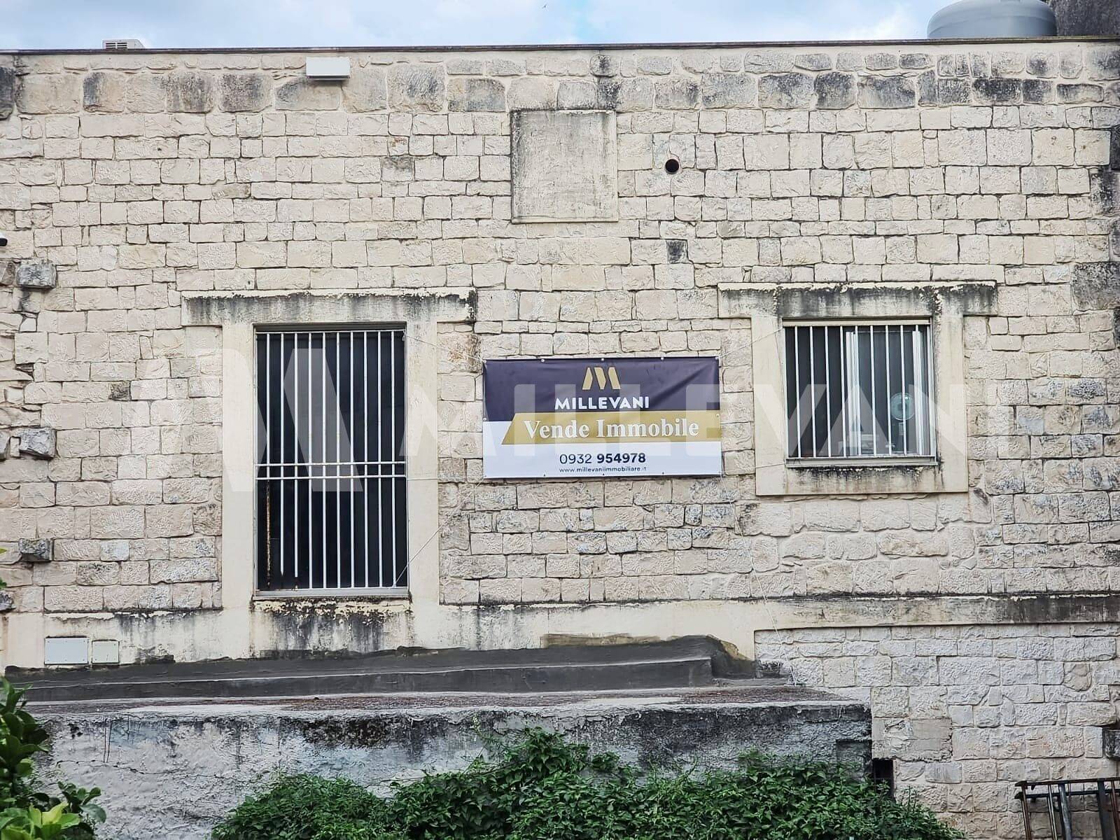 Locale in vendita a Scicli