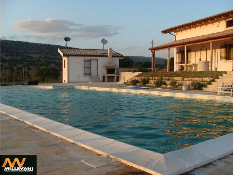 Villa in vendita a Scicli, Donnalucata