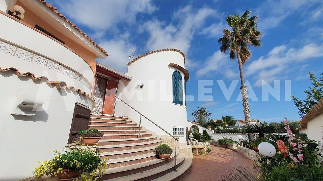 Villa in vendita a Santa Croce Camerina, Caucana
