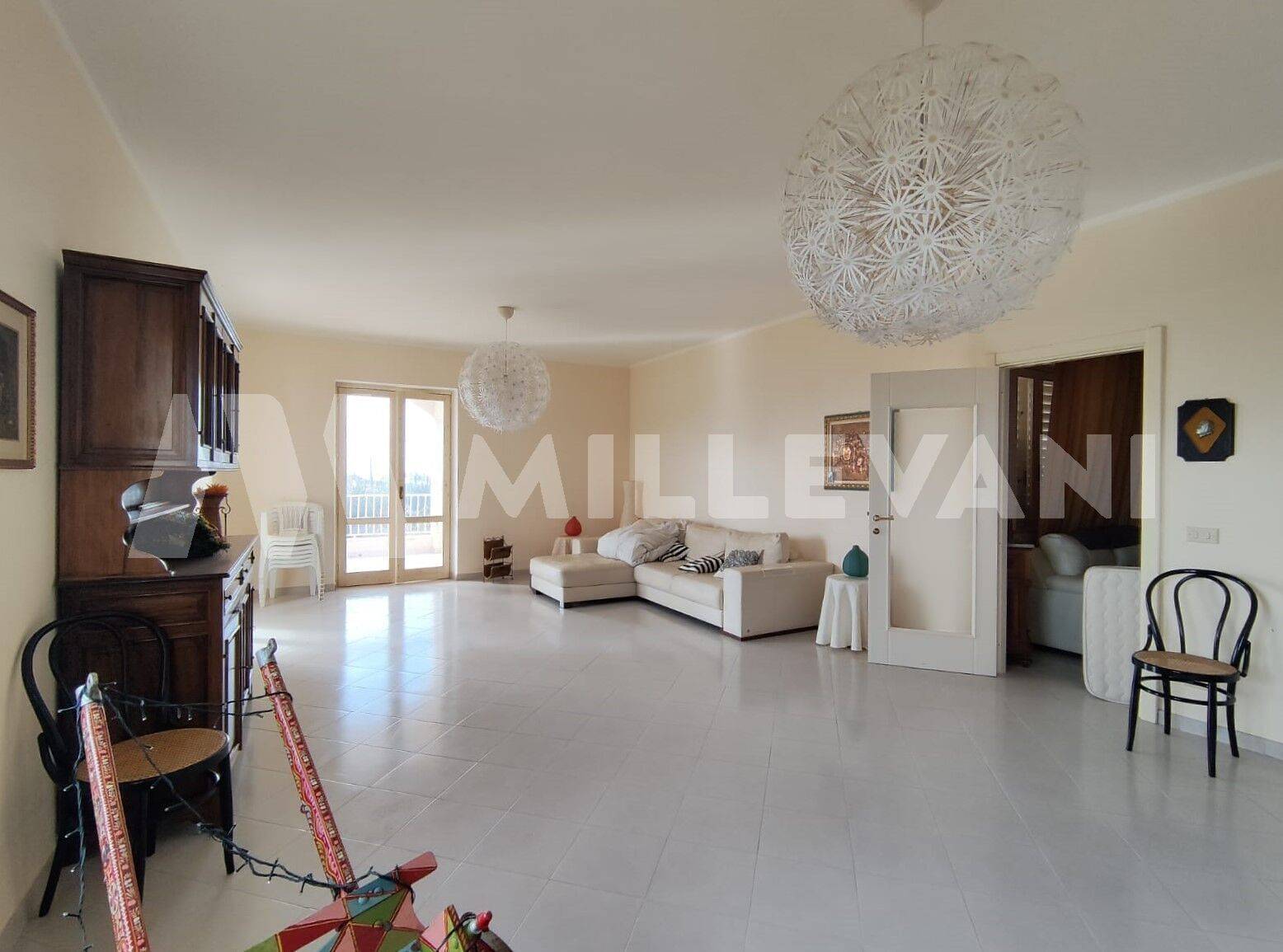 Villa in vendita a Scicli, Donnalucata