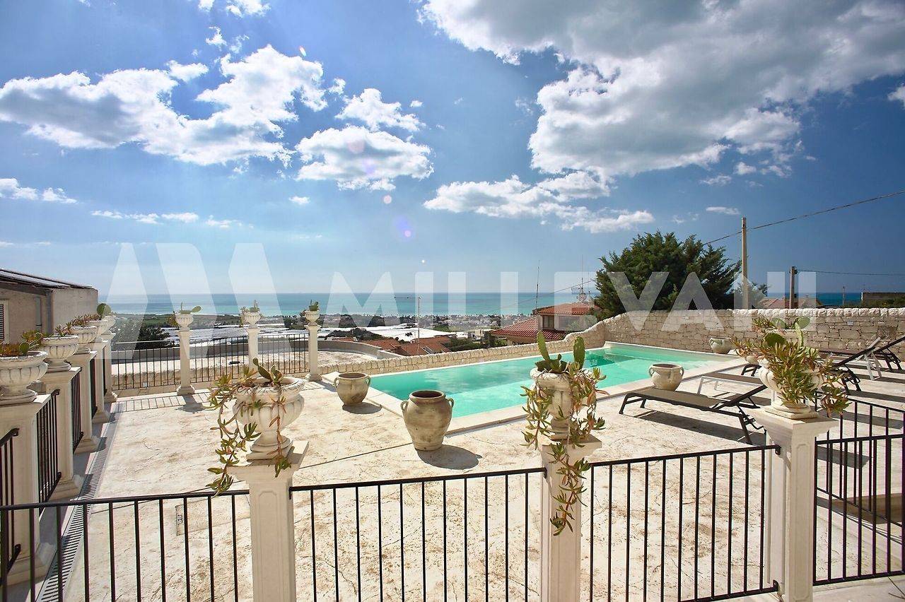 Villa in vendita a Ragusa, Marina di Ragusa