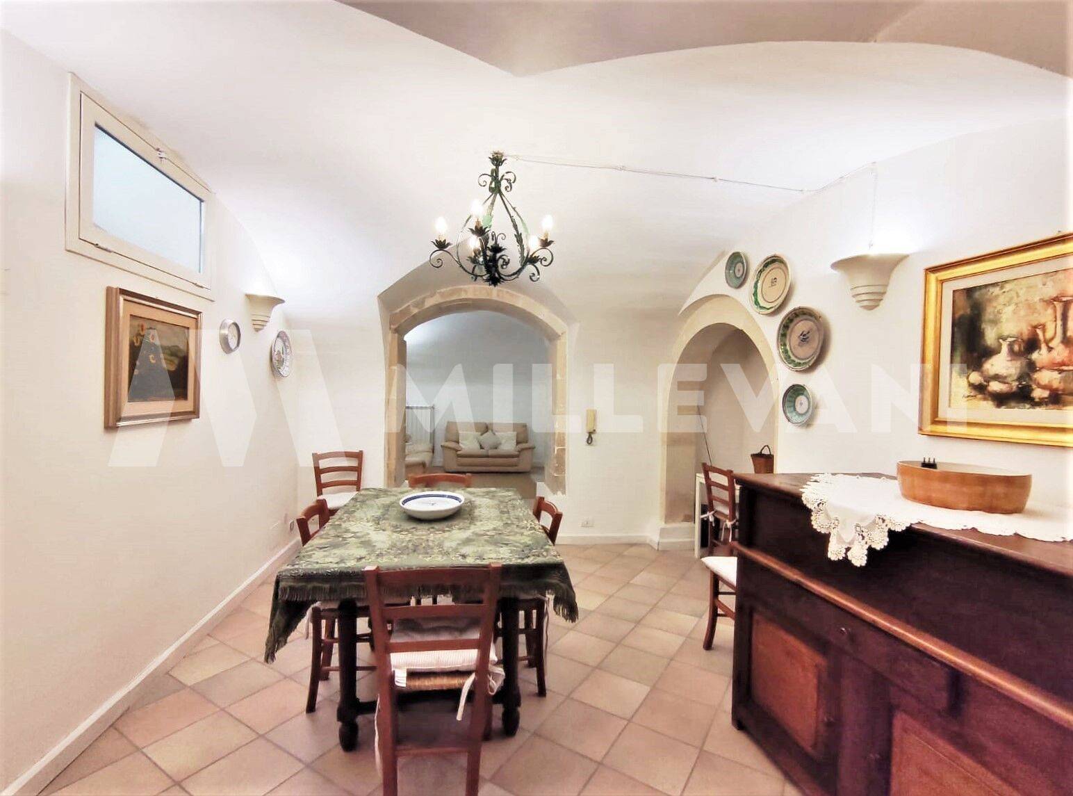 Appartamento in vendita a Scicli, Scicli