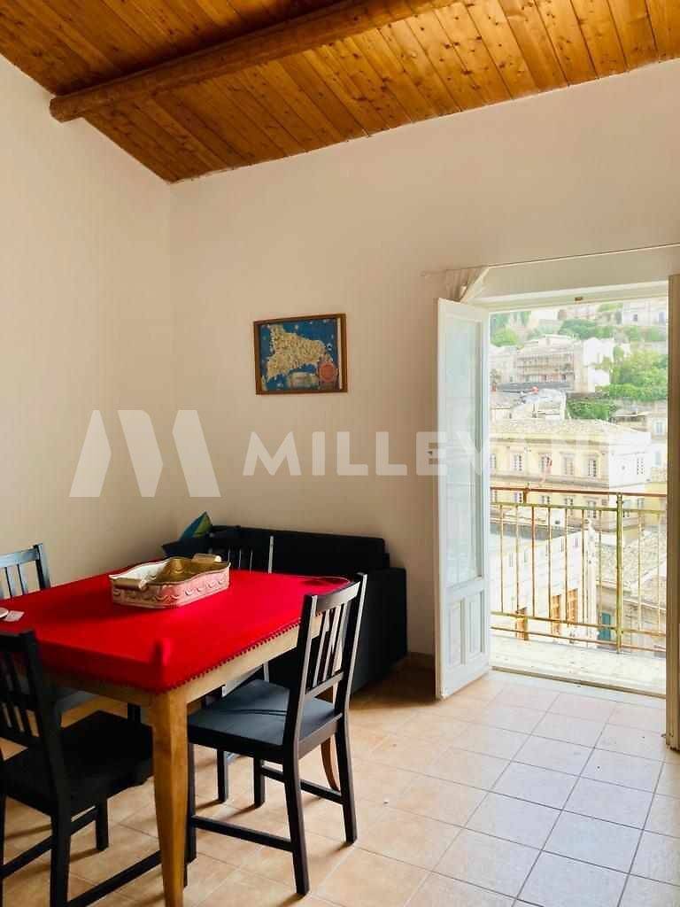 Casa singola in vendita a Modica, Modica Bassa