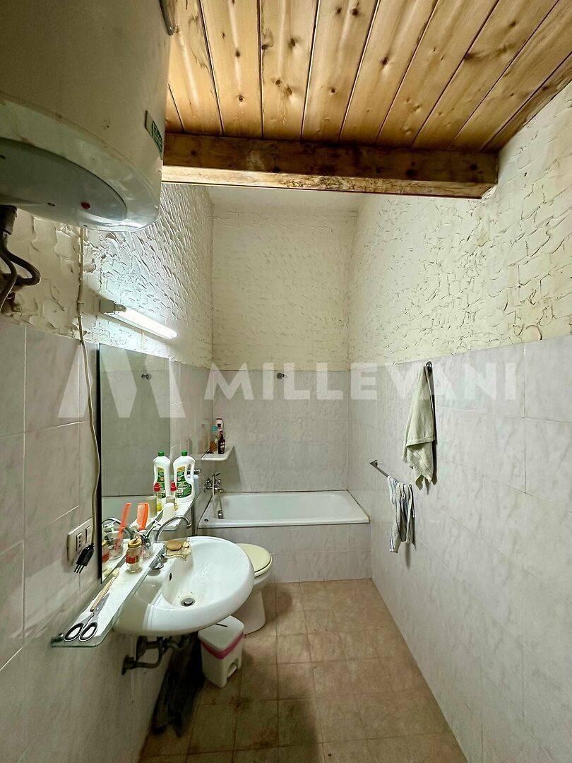 Garage in vendita a Pozzallo, San Pietro