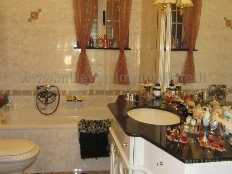 Appartamento in vendita a Scicli, Iungi