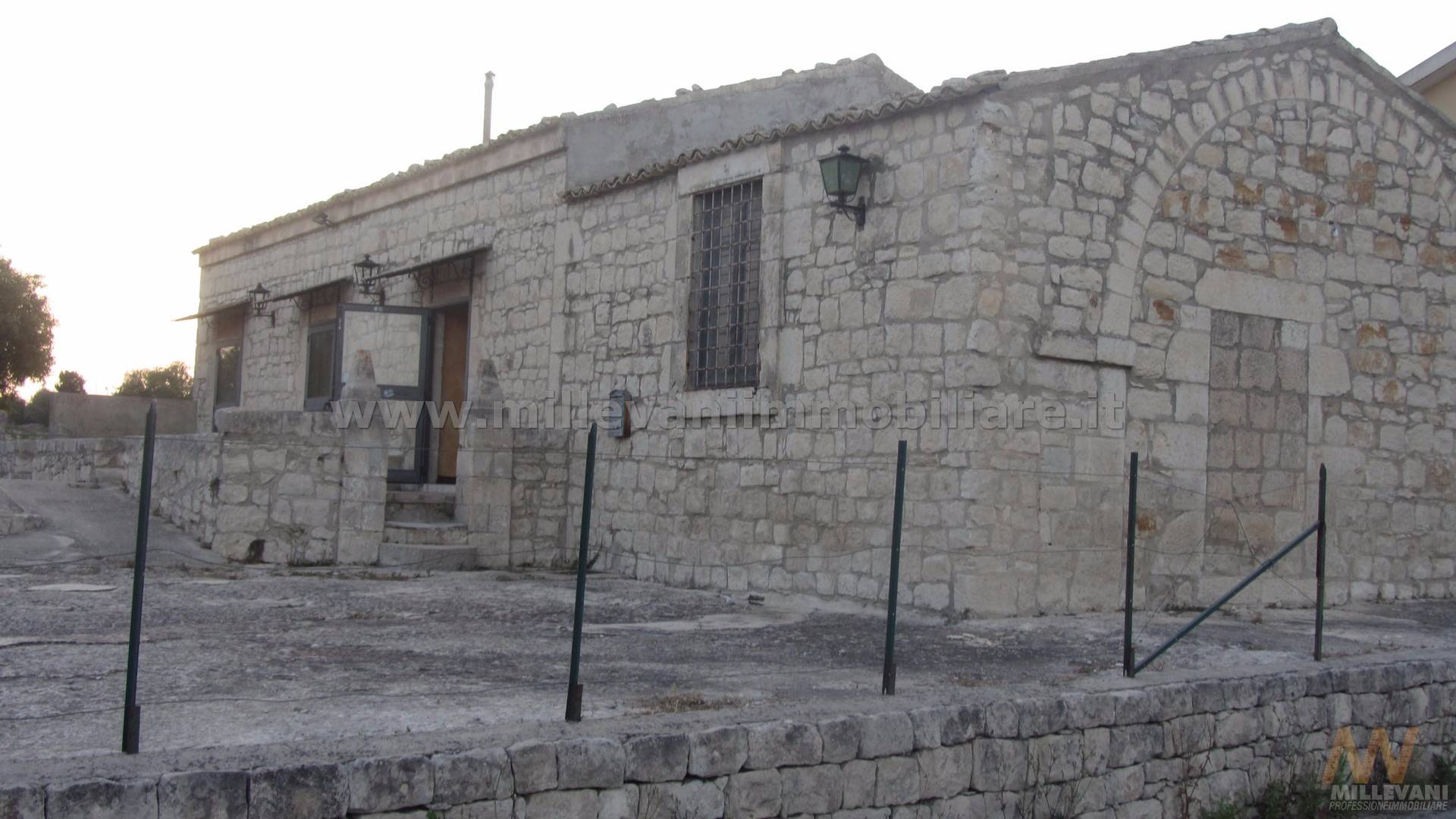 Caseggiato rurale in vendita a Modica, Frigintini