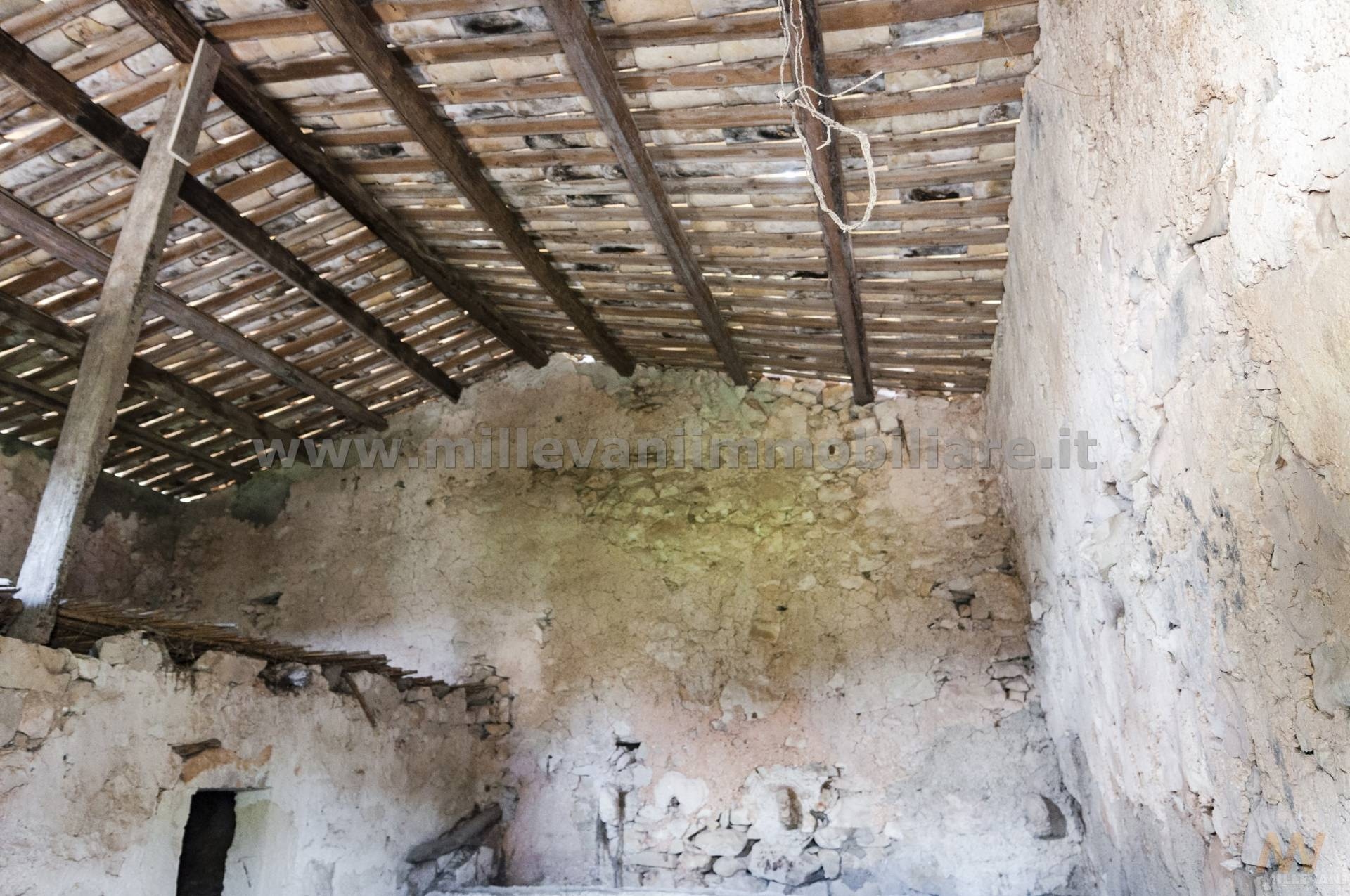 Caseggiato rurale in vendita a Scicli, Scicli