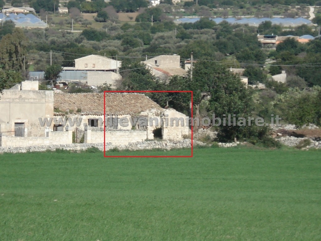 Caseggiato rurale in vendita a Scicli, Scicli