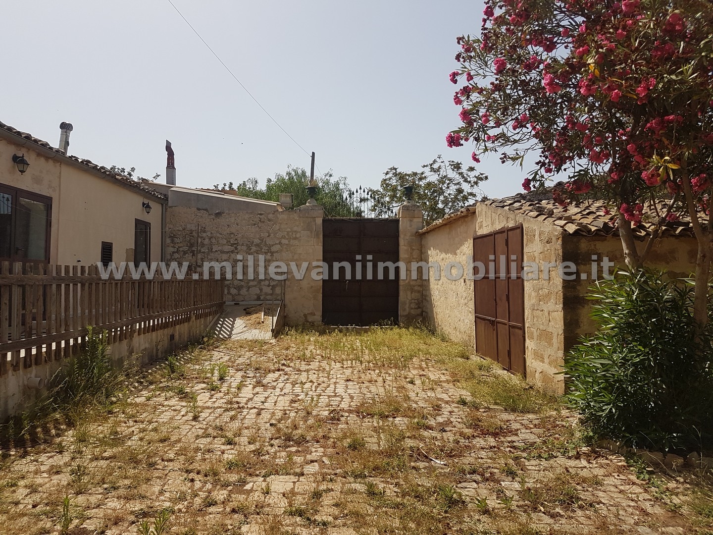 Caseggiato rurale in vendita a Scicli