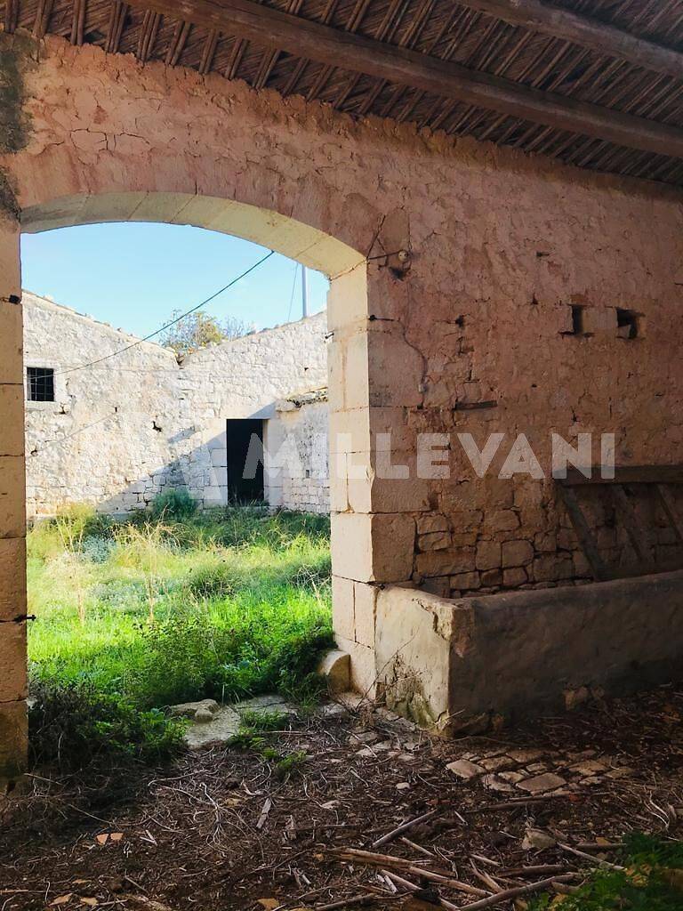 Casale in vendita a Modica