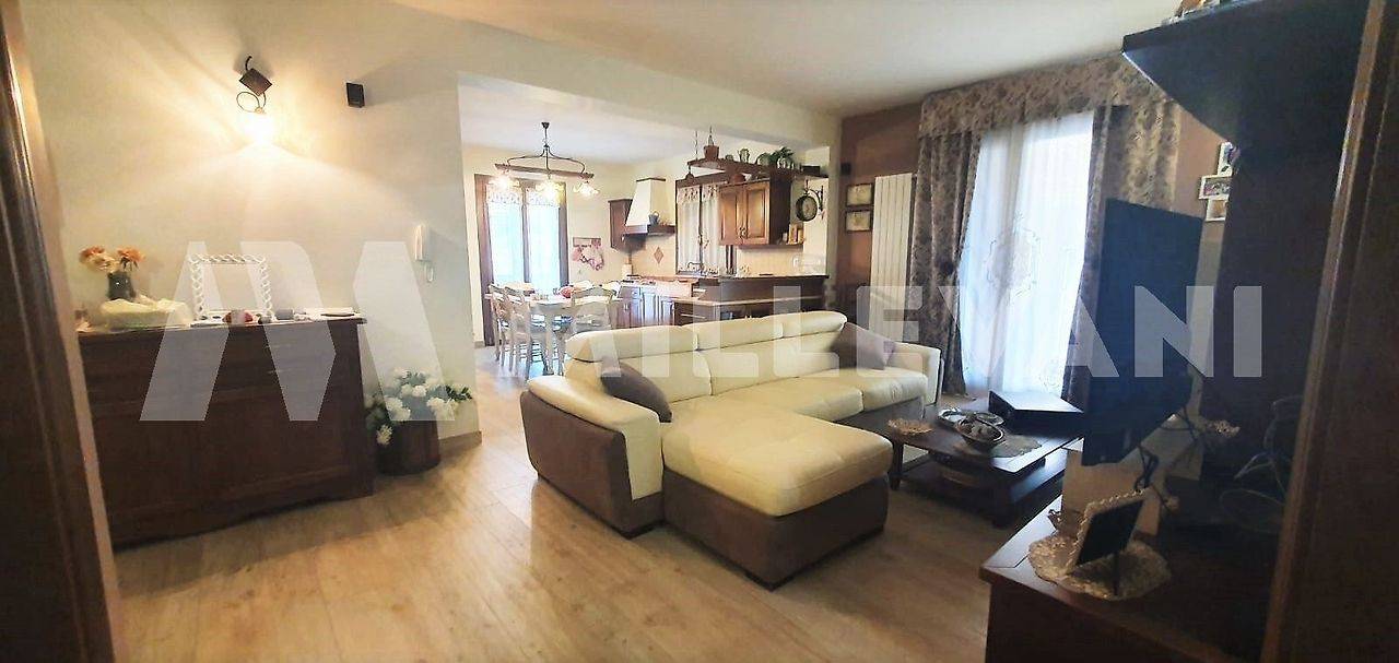 Appartamento in vendita a Giarratana