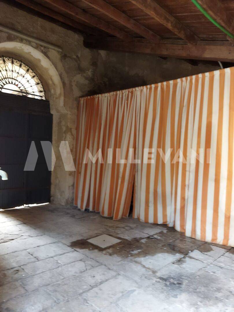 Appartamento in vendita a Modica, Modica Alta