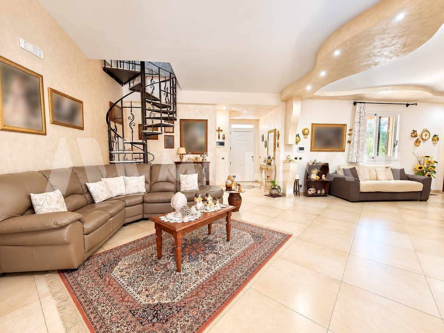 Villa in vendita a Pozzallo, Boschi Pisana