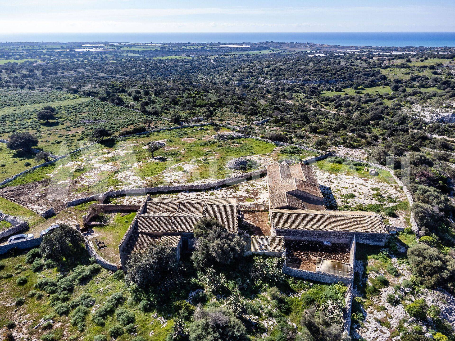 Caseggiato rurale in vendita a Modica