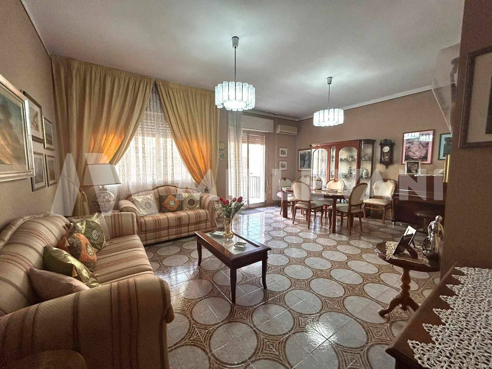 Casa singola in vendita a Pozzallo, Corso Vittorio Veneto
