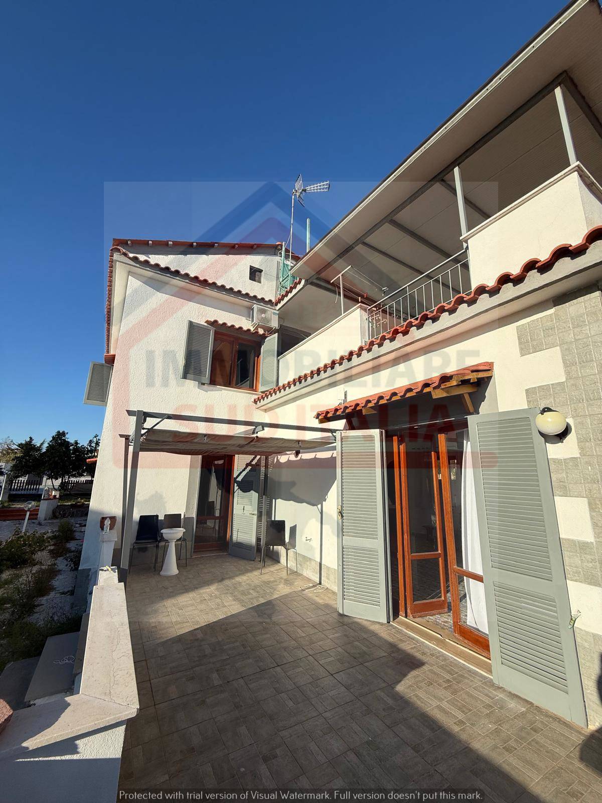 Villa in vendita a Castel Volturno