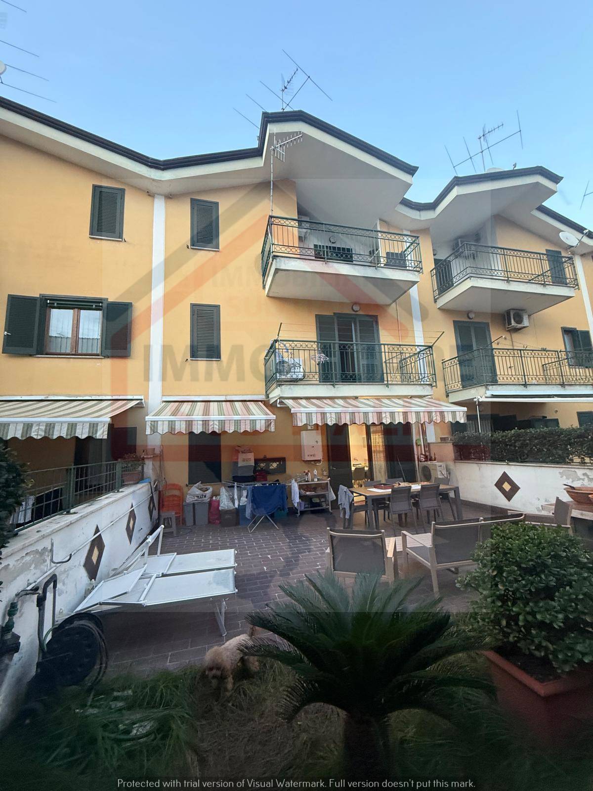 Villette a schiera in affitto a Giugliano in Campania