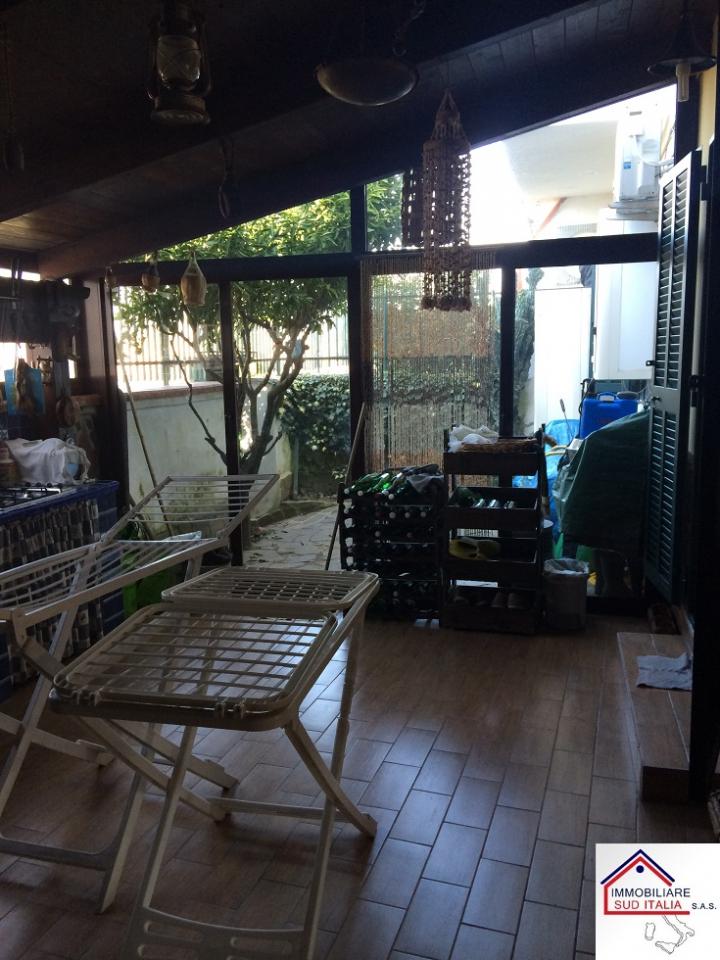 Villette a schiera in vendita a Giugliano in Campania, Varcaturo