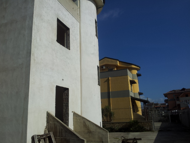 Attivit commerciale in vendita a Castel Volturno