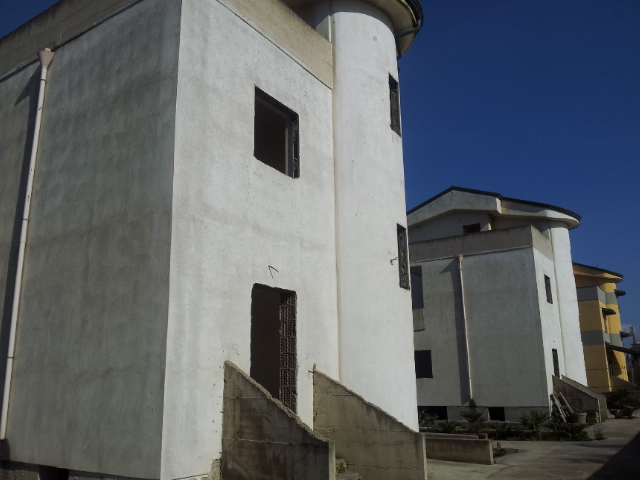 Attivit commerciale in vendita a Castel Volturno